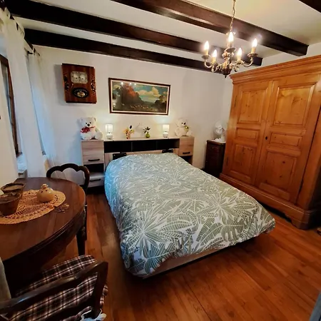 Belle Vue F3 4 To 6 People فيلة *